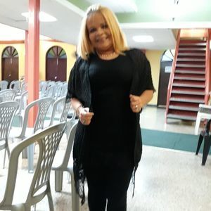 Meet your Posher, Sylvia